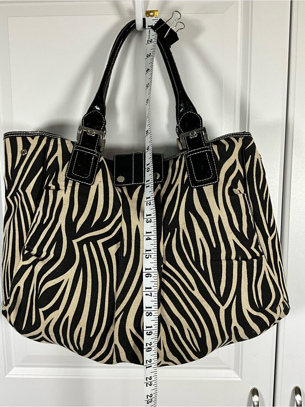Guess Zebra Print Canvas Tote Bag Black Cream with Patent Trim - Picture 6 of 11